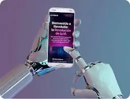 Chaobot con programación de Revolutia IA Pro Academy en el móvil