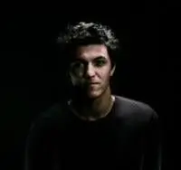 Alejandro Huggonson. Director de tecnología y experto en IA en Revolutia.