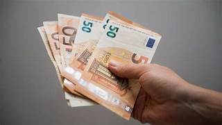 La falsa creencia de que ganar más dinero solucionará todos tus problemas
